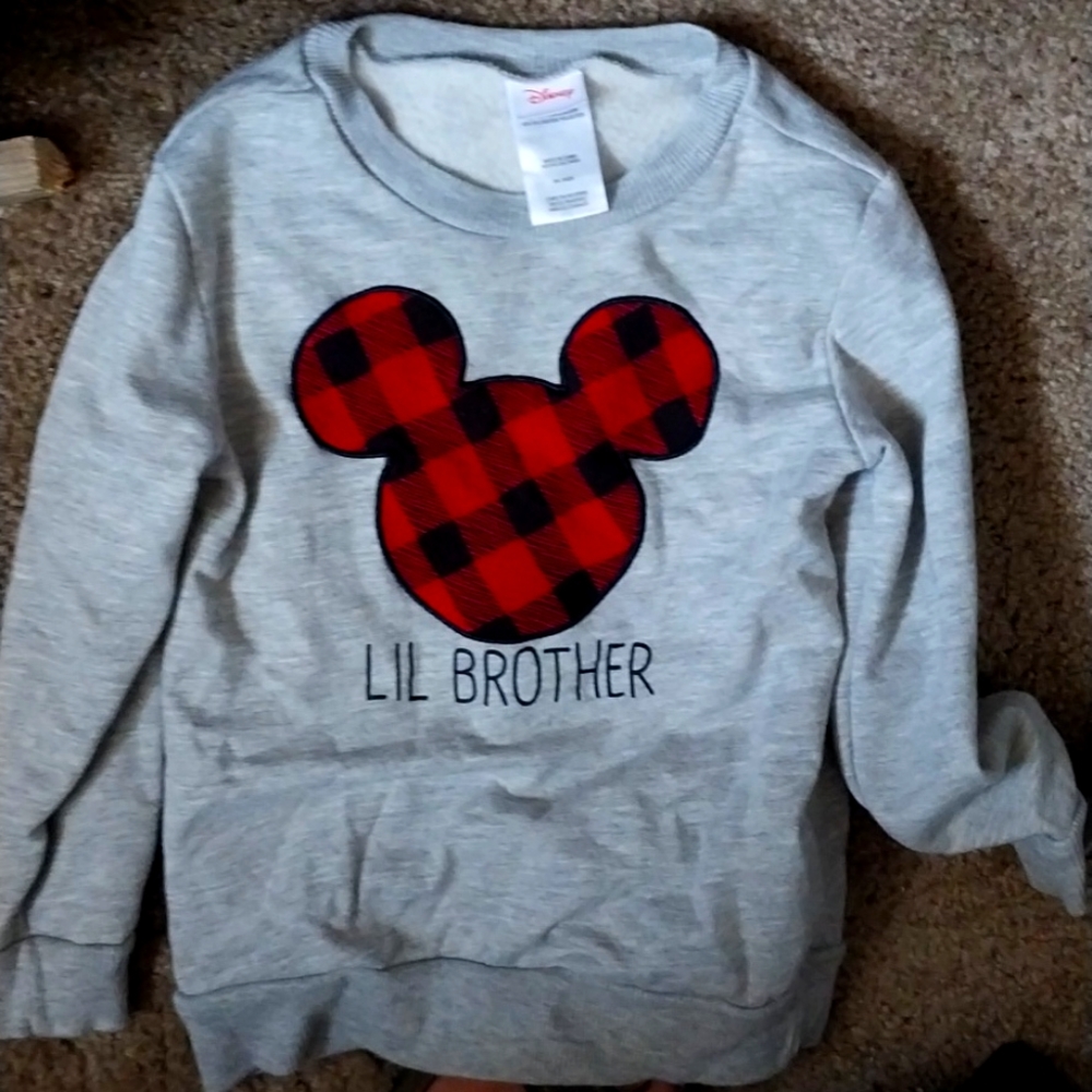 Disney gray size 5 sweater